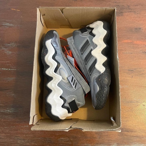 NWT ADIDAS EXHIBIT B Candace Parker Women's Mid Basketball Shoes Size 7.5 - Picture 2 of 10